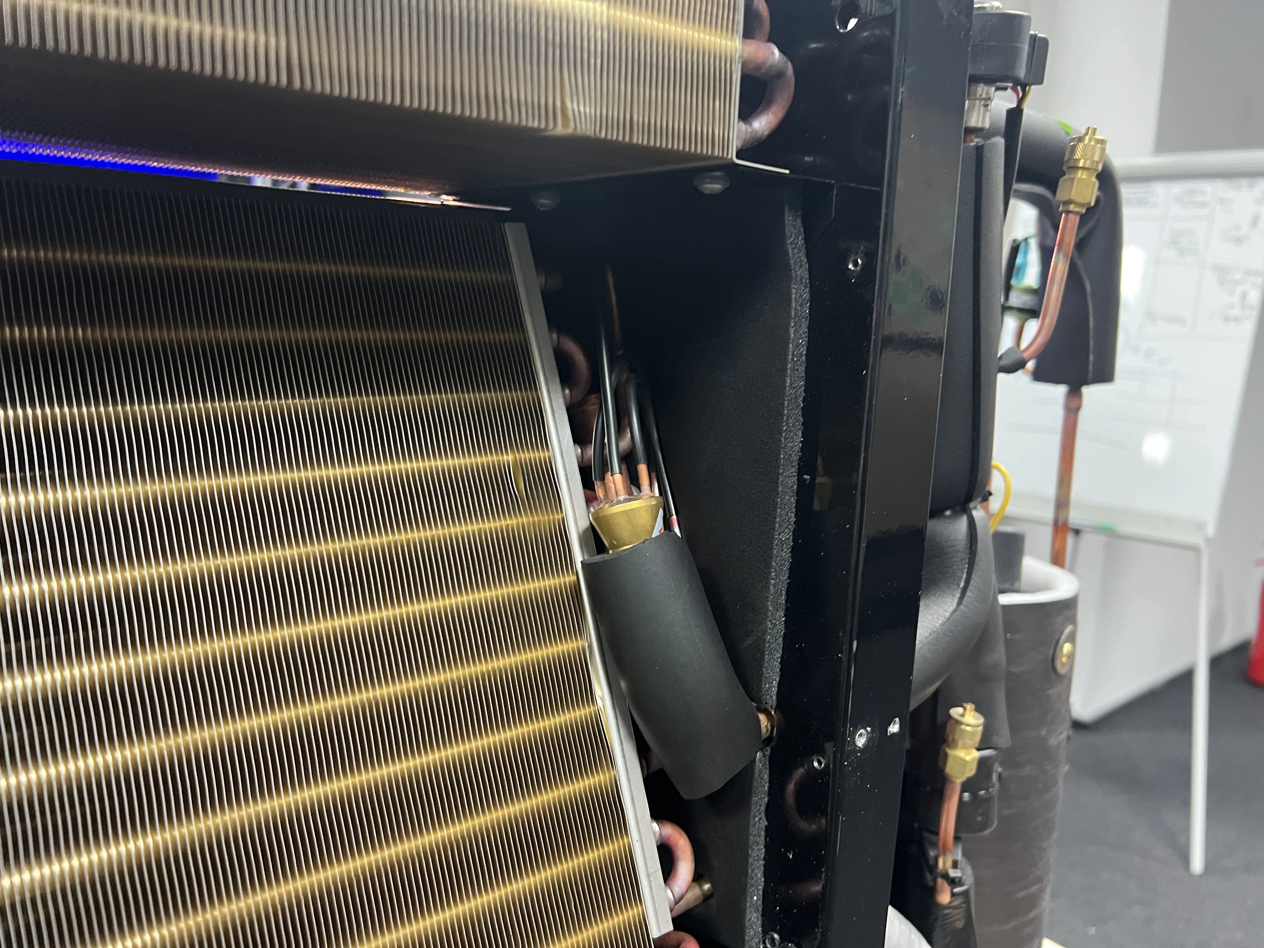 Osuszacz kanałowy dla basenów wysokiej niezawodności Mycond MSHAC