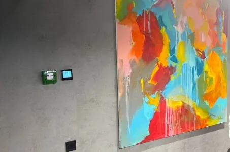 Hala wystawowa z termostatem Mycond